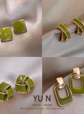 925绿色耳钉简约气质精致小巧韩国耳环22年新款潮女百搭小众耳饰