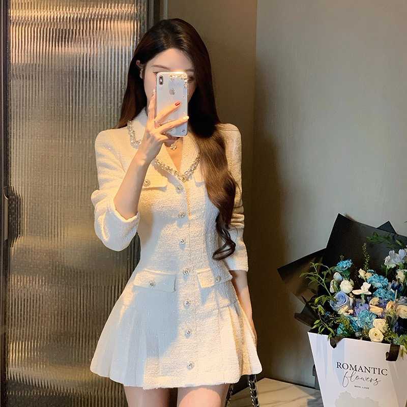 法式小香风修身连衣裙女设计高级感收腰气质千金风短裙子秋冬新款