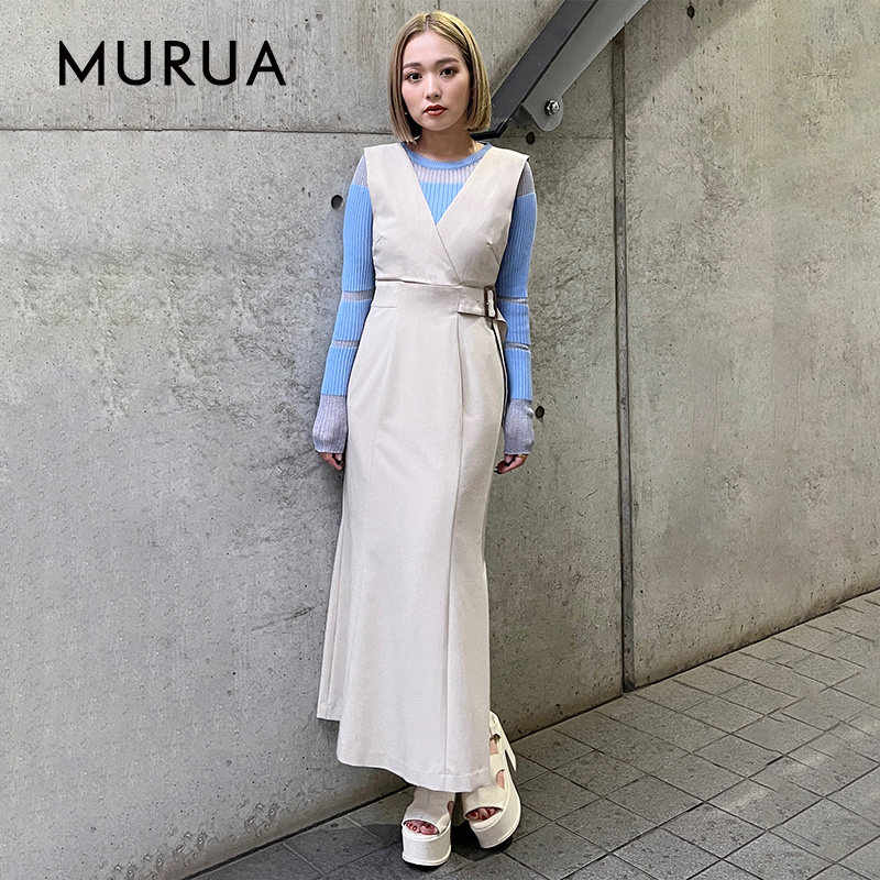 MURUA2025年春季新品优雅风V领宽腰带无袖鱼尾连衣裙女0125103055