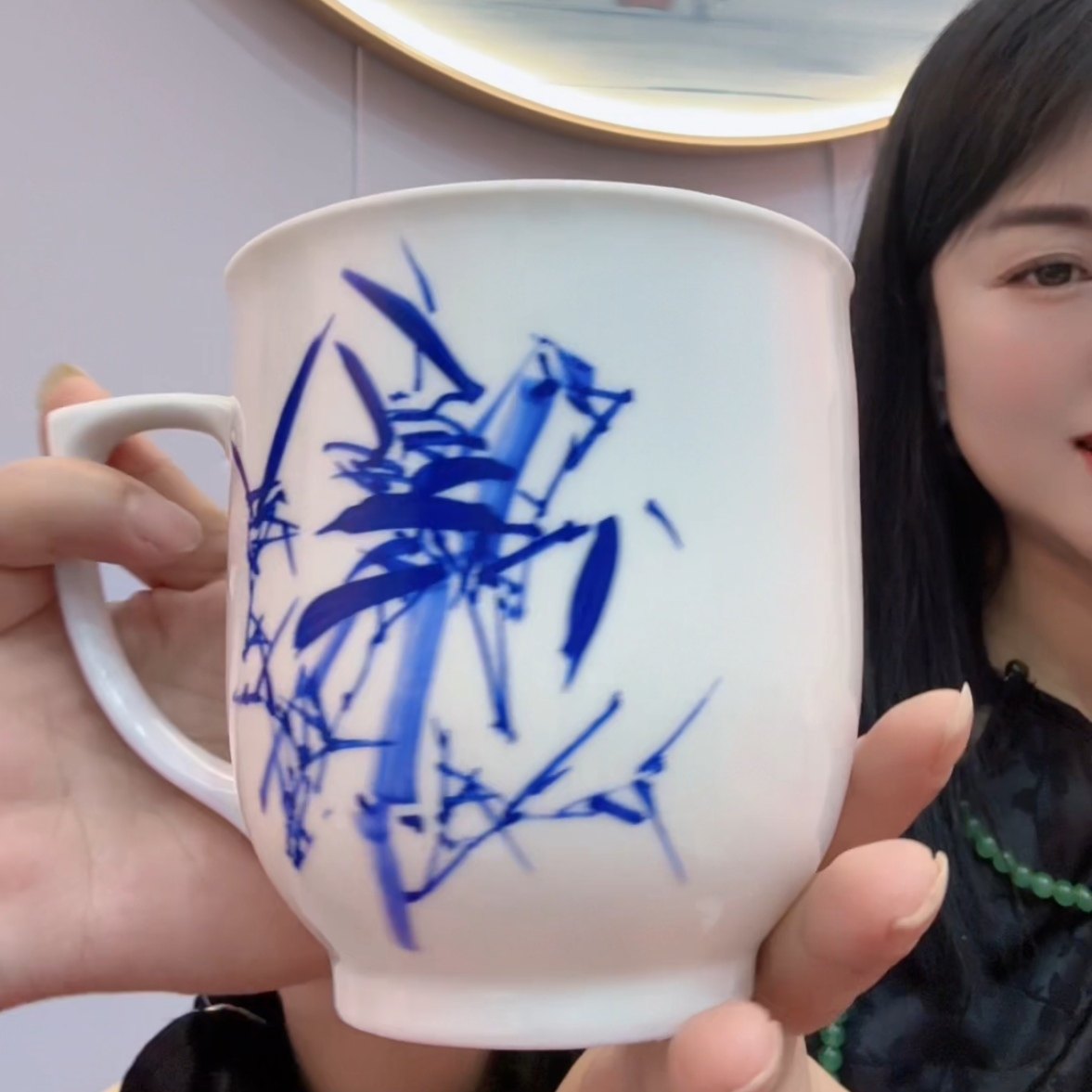 大容量陶瓷带盖大茶杯1600毫升特大号霸王杯凉水杯景德镇泡茶杯