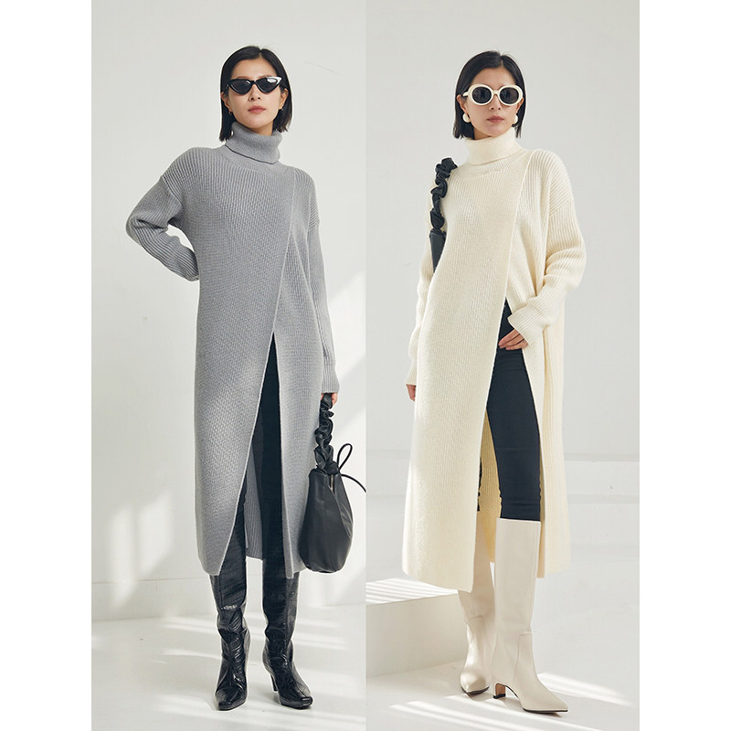 高开叉斜门襟针织高领毛衣裙