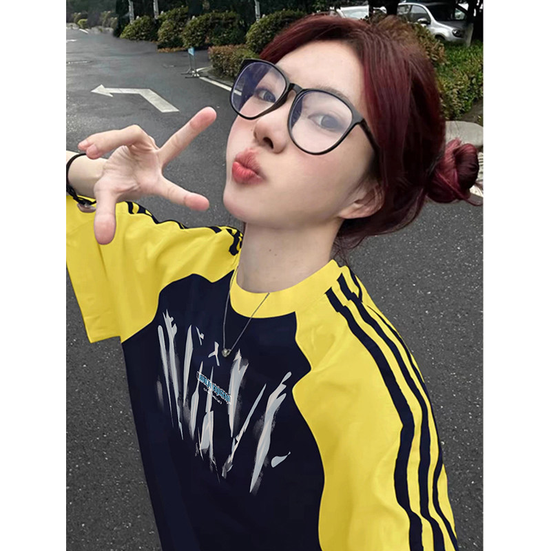 f2ocus美式高街线条感设计短袖