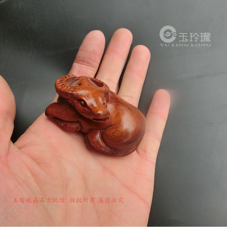 木雕手把件生肖牛小挂件花梨木小摆件原木雕刻老牛木雕工艺品文玩