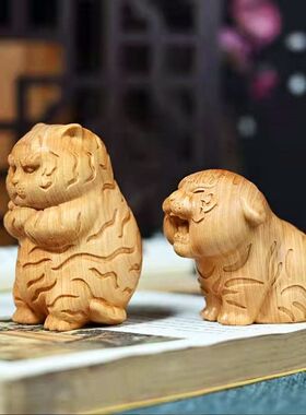 太行崖柏小萌虎摆件老虎虎头木雕虎爷手把件挂件随身把玩实木雕刻