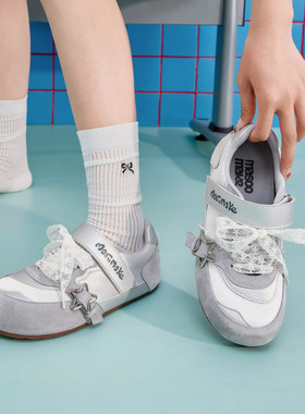 玛速主义2026年春季新款时尚百搭休闲鞋平底轻便运动鞋圆头单鞋女