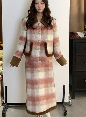 N0801冬装新款翻领格子粉色加厚羽绒服毛呢外套女轻奢半身裙套装