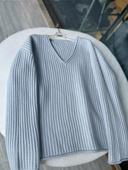 100%绵羊毛CHAO百搭舒适竖纹V领羊毛大毛衣