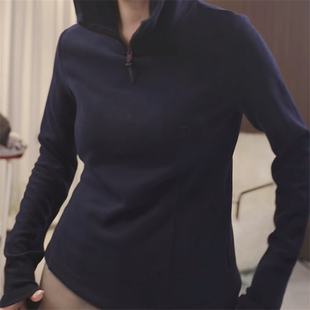 百搭好穿舒服立领连帽丝绒上衣 BARRIFAIT