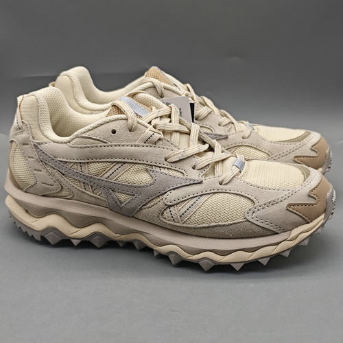 特价美津浓男女秋冬厚底休闲鞋