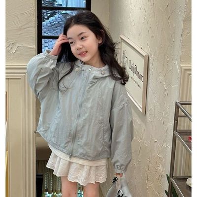 女童韩版洋气风衣外套2025夏季新款儿童百搭休闲连帽防晒冲锋衣潮