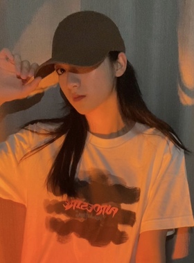 PURDESIRE（纯欲）21SS新品 230克白色手绘风圆领印花短袖T恤06WH