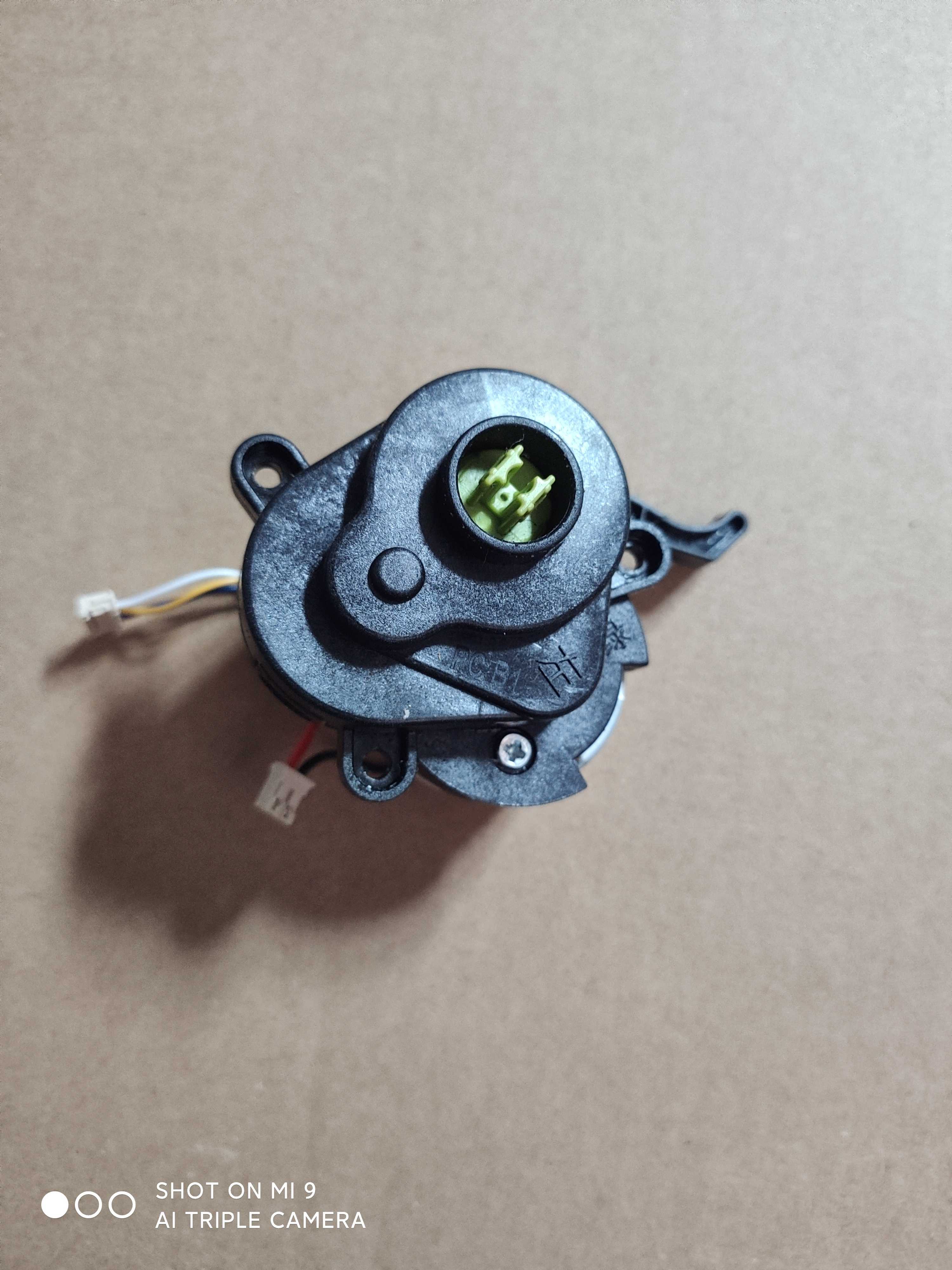 科沃斯扫地机器人DG710 DG711 DG716边刷电机扫地机器配件