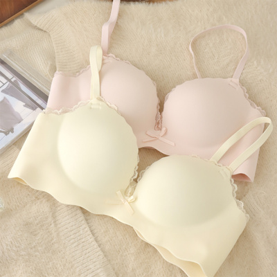 蕾丝花边聚拢小胸聚拢显大文胸