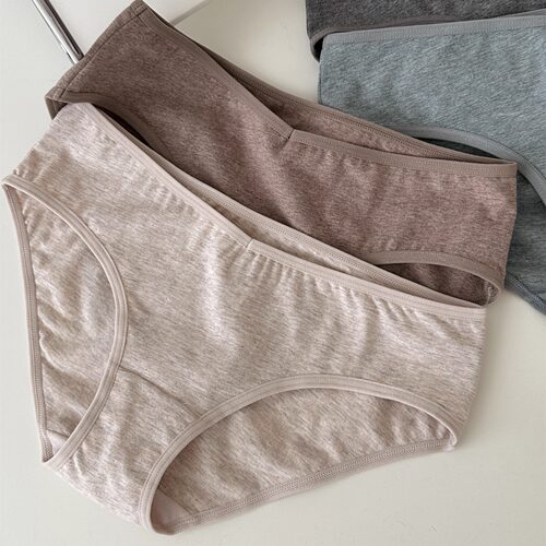 穿不腻的基础款简约纯色三角内裤