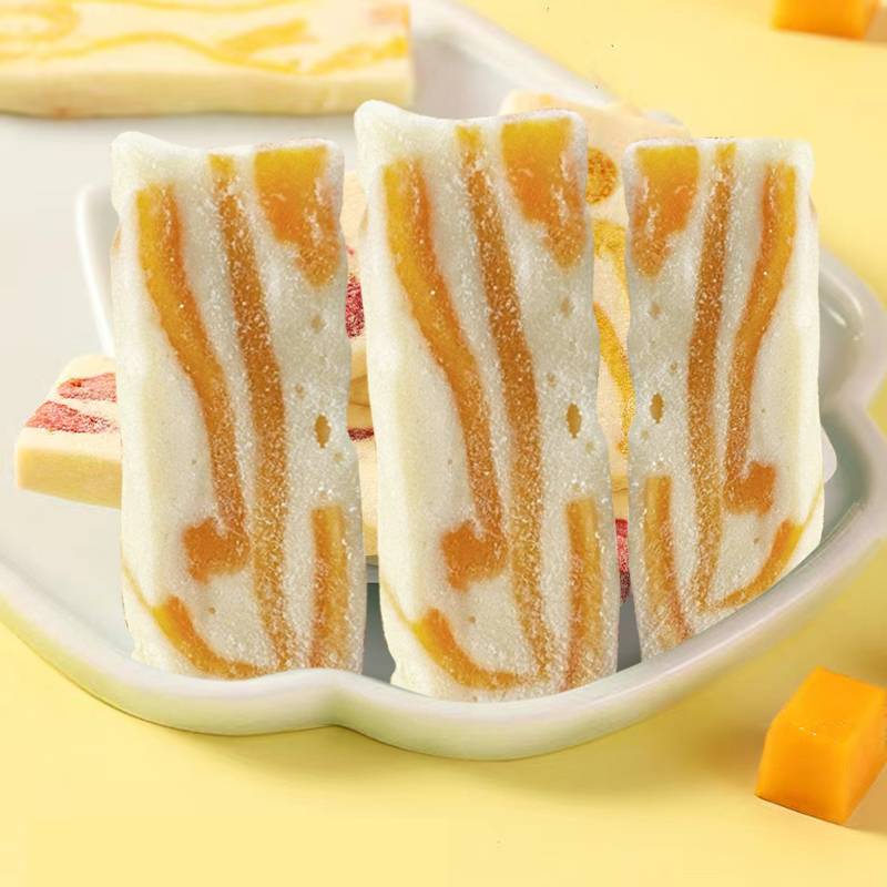 芒果奶糕草莓干之恋奶砖牛轧糖雪花酥奶芙办公室小零食休闲食品