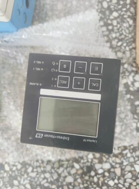 议价 CLM223-ID7105电导率变送器，实拍如图
