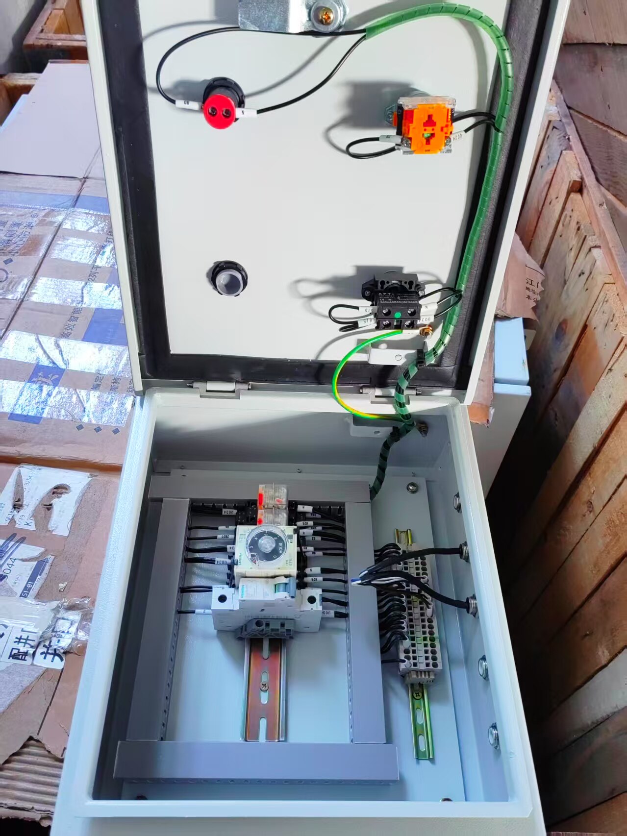 粉罐控制盒适用三一搅拌站粉罐控制盒 户外防水 工地开关电器原装