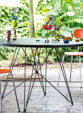 【官方授权】意大利Magis XZ3家用简约餐桌休闲圆桌客厅会客洽谈