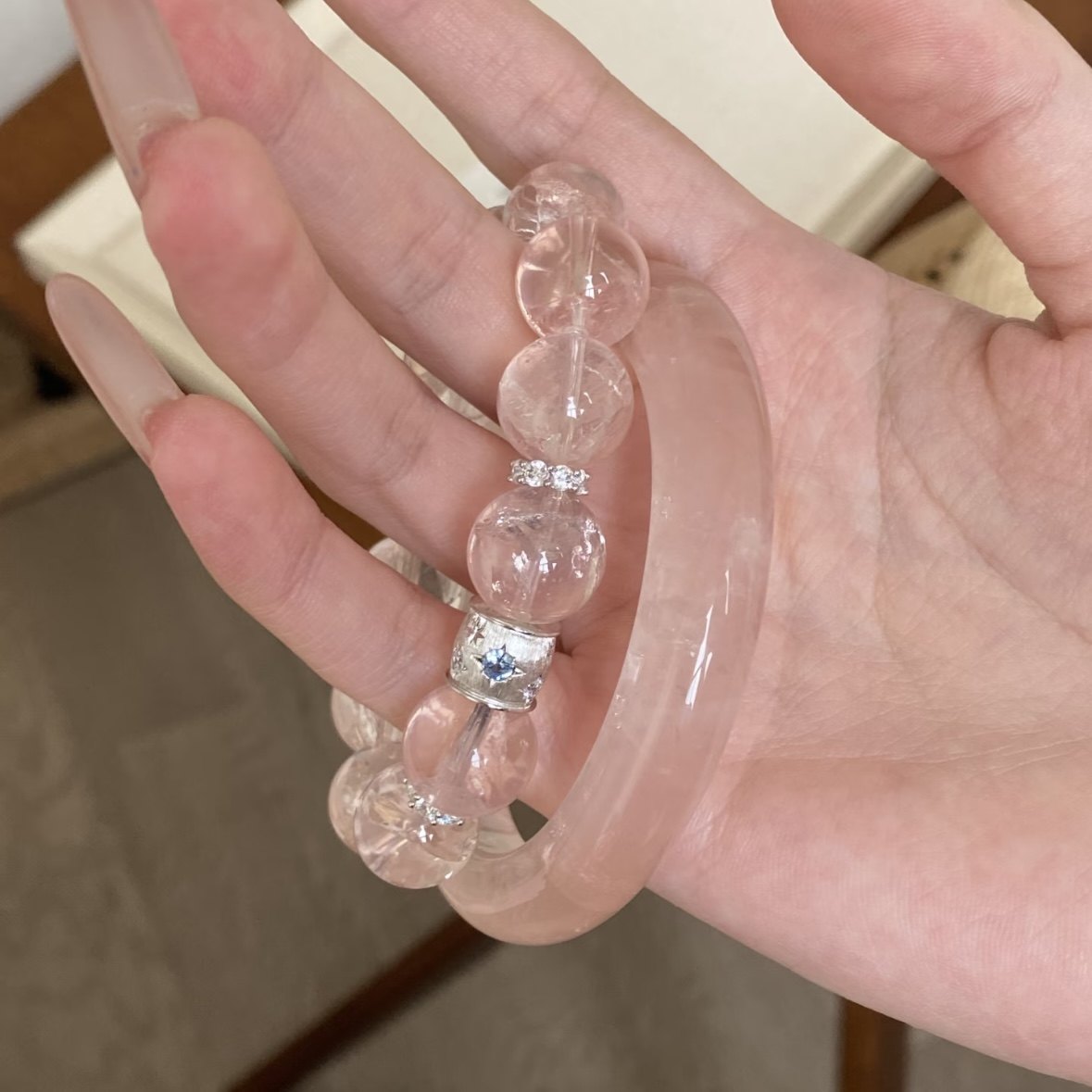 天然马料粉水晶手镯女款单圈时尚百搭饰品送女友玉髓碎冰冰粉手镯,饰品/流行首饰/时尚饰品新,手镯,淘宝优惠券,粉丝福利购,淘宝优惠卷