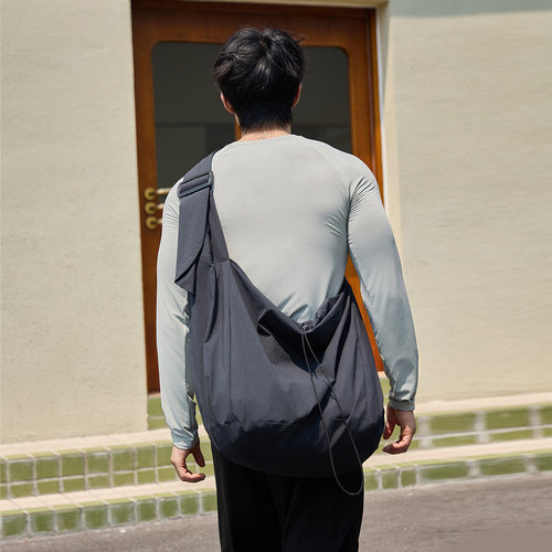 简约单肩包男包包韩版斜挎包男士