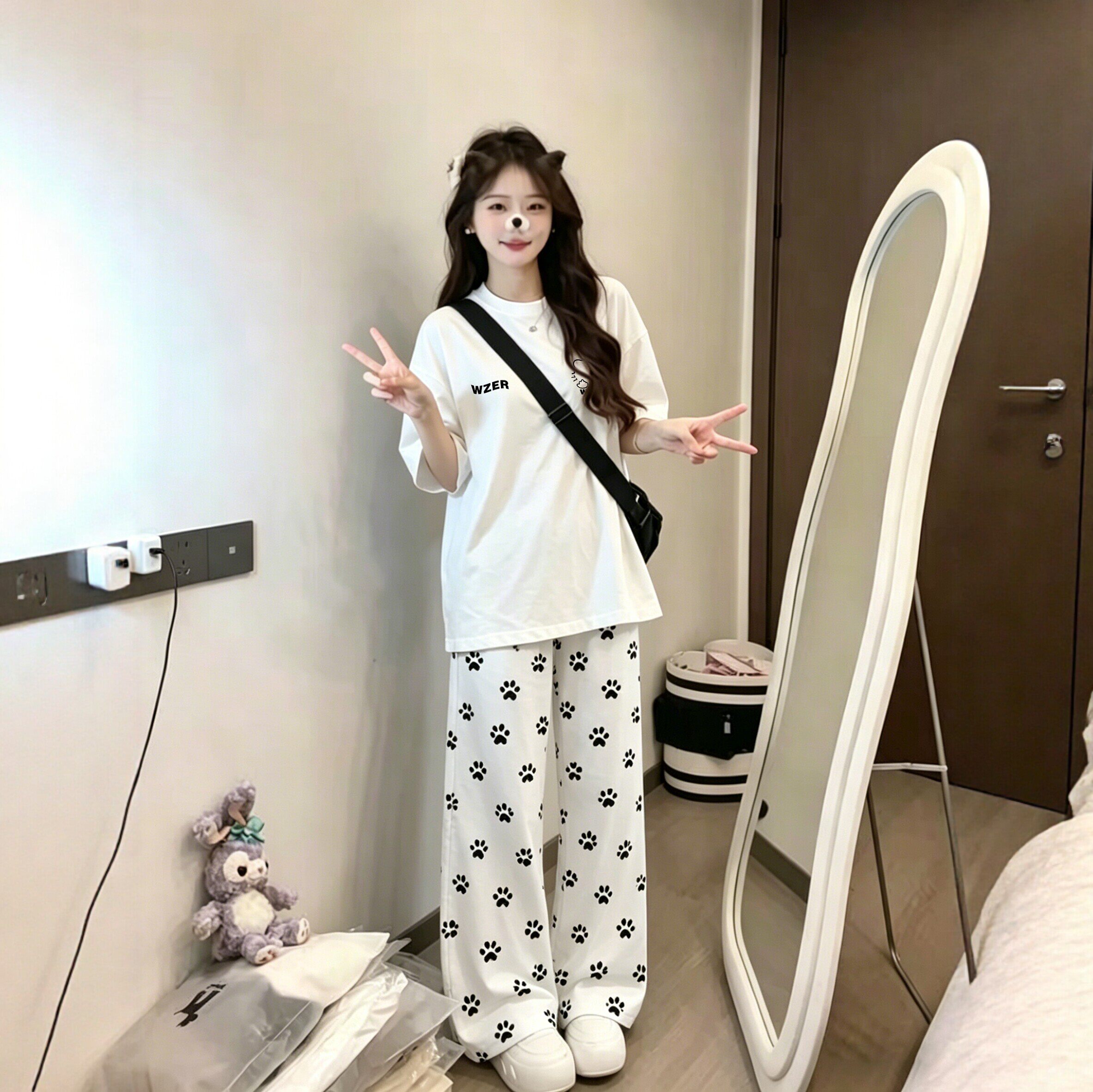 韩系简约风一整套休闲运动套装女夏季短袖T恤狗爪印阔腿裤两件套