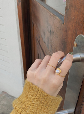 设计感小众金属拼色戒指