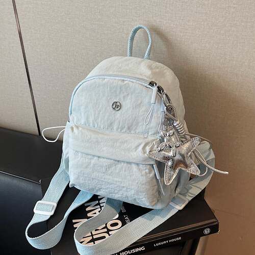 韩版ins轻便小双肩包女2026新款百搭休闲学生书包生旅行手拎背包