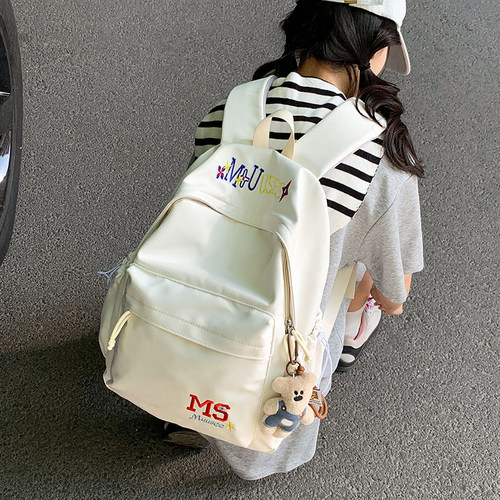 森系小清新书包简约百搭大容量双肩包女轻便日常通勤学生旅行背包