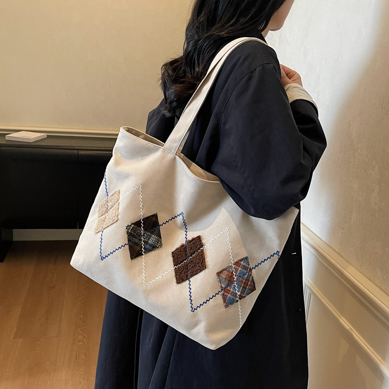 大容量刺绣帆布托特包包女潮新款手提布袋小众学生上课通勤单肩包,箱包皮具/热销女包/男包,通用款女包,淘宝优惠券,粉丝福利购,淘宝优惠卷