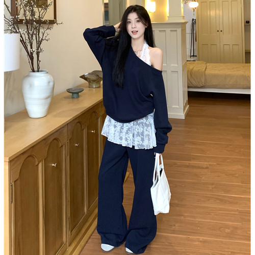 开春纯欲穿搭斜肩卫衣蕾丝套装