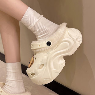 明星同款高跟10cm加绒洞洞鞋女秋冬外穿可爱小个子增高保暖棉鞋女