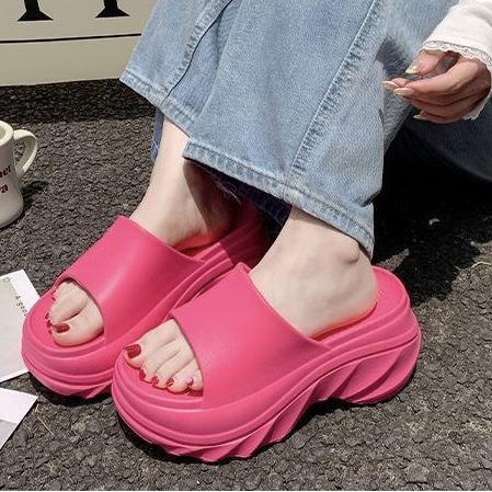 白鹿赵露思同款特高跟拖鞋女夏外穿增高8CM厚底沙滩海边凉拖鞋女