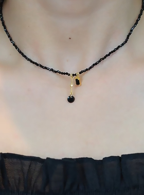 复古黑色水晶项链女高级感小众