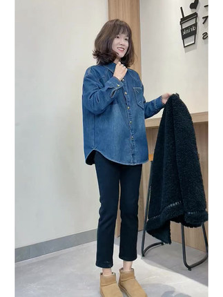 2024年新款法式甜美别致上衣高级感设计感小众牛仔蓝色衬衫女春秋