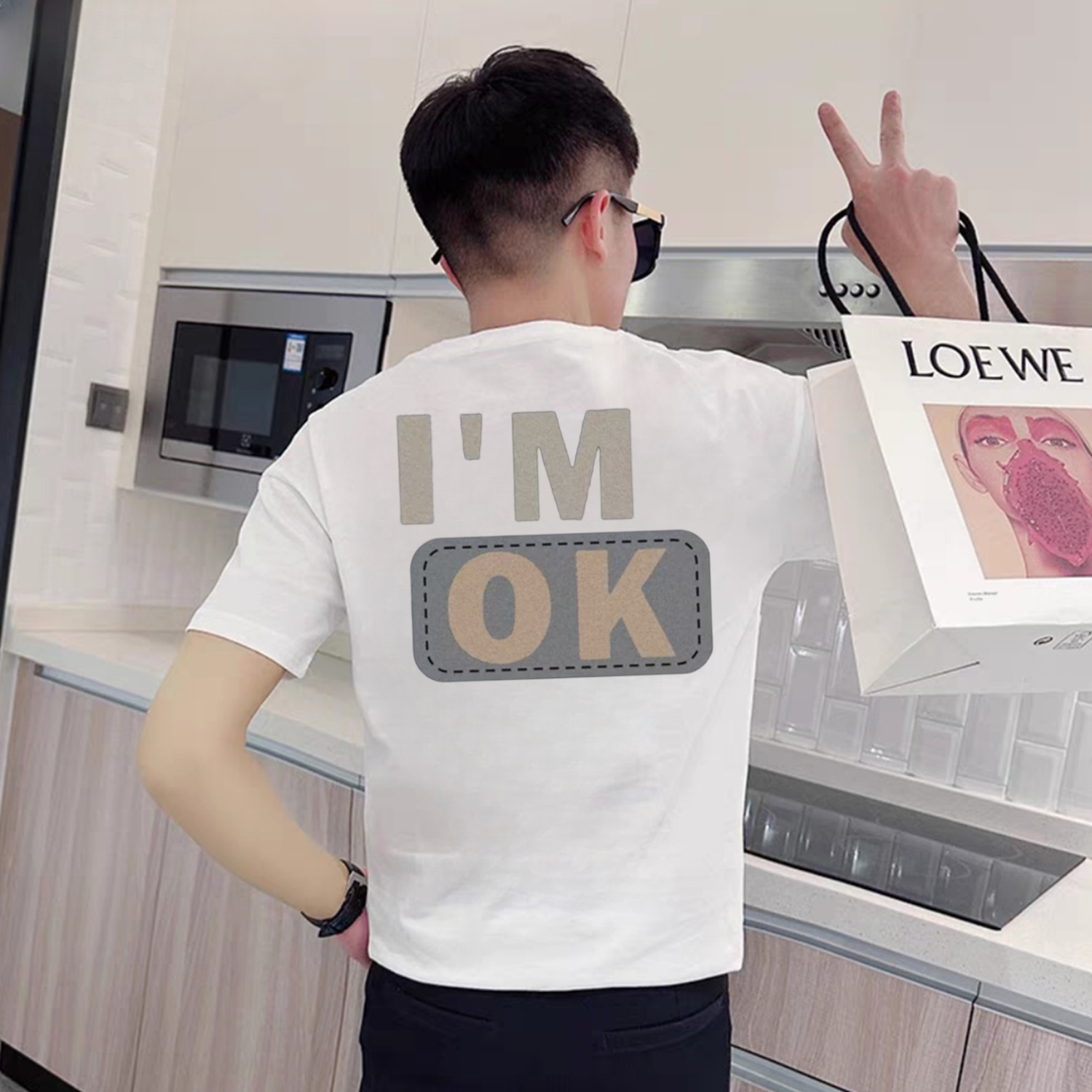 夏季痞帅短袖t恤男印花潮流体恤