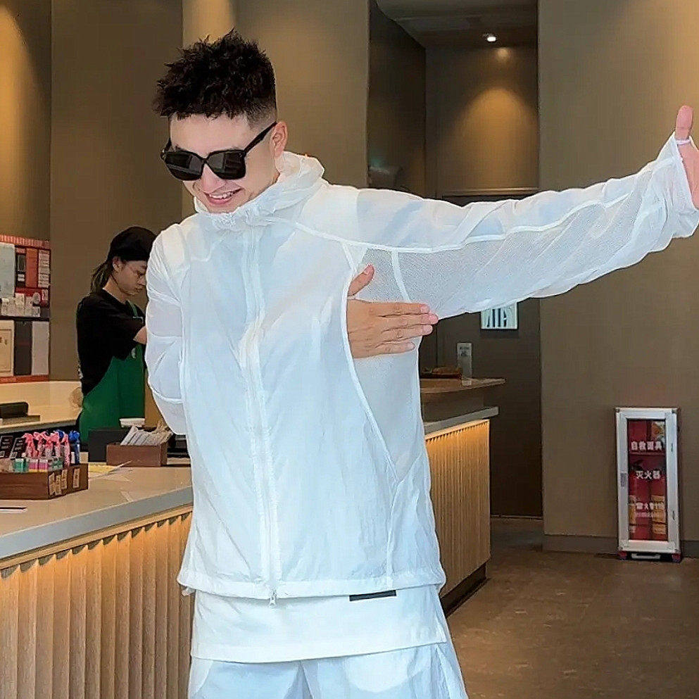 夏季轻薄网眼透气休闲防晒衣男士设计感情侣连帽外套户外骑行运动