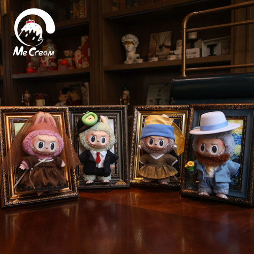 棉花娃衣自嘲熊labubu坐姿一二三代大艺术家画框cos系列名画套装