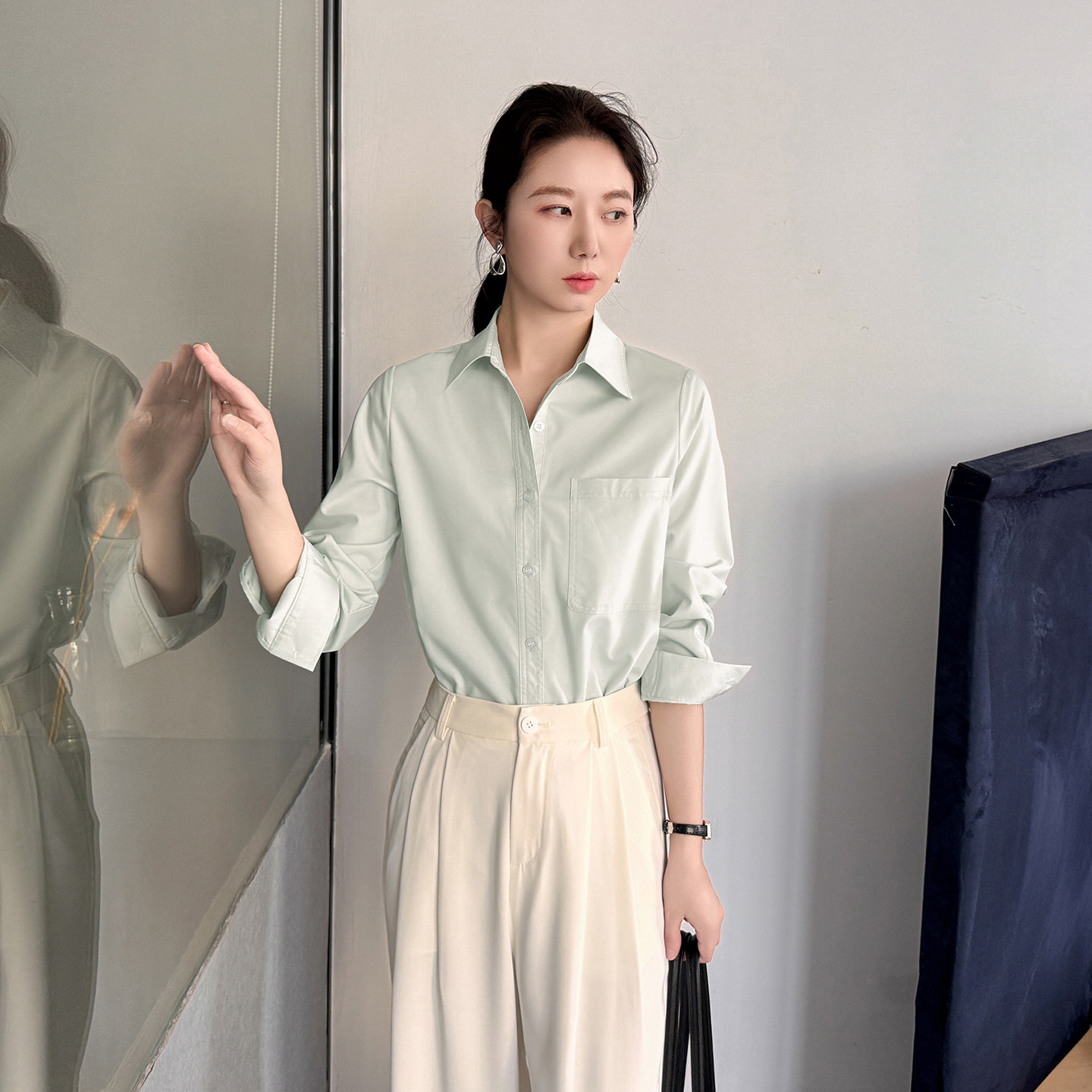 高端薄荷绿色长袖衬衫女时尚百搭法式POLO领休闲宽松职业纯色上衣