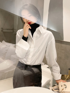 白色衬衫 2026年打底内搭高级感抗皱设计感小众上衣 女春秋叠穿新款