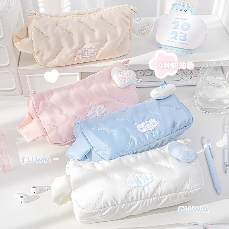 Rosyposy柔设充棉学生大容量文具袋绗绣云朵感笔袋棉服质感高颜值轻盈蓬松树脂拉链便携初高中生男孩女孩通用