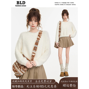 奶fufu白色水貂绒套头毛衣女秋冬加厚短款 软糯马海毛小个子针织衫