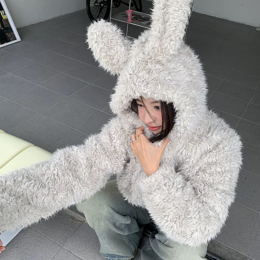 童心家制可爱兔耳朵仿皮草连帽毛绒宽松加厚慵懒风短外套127355