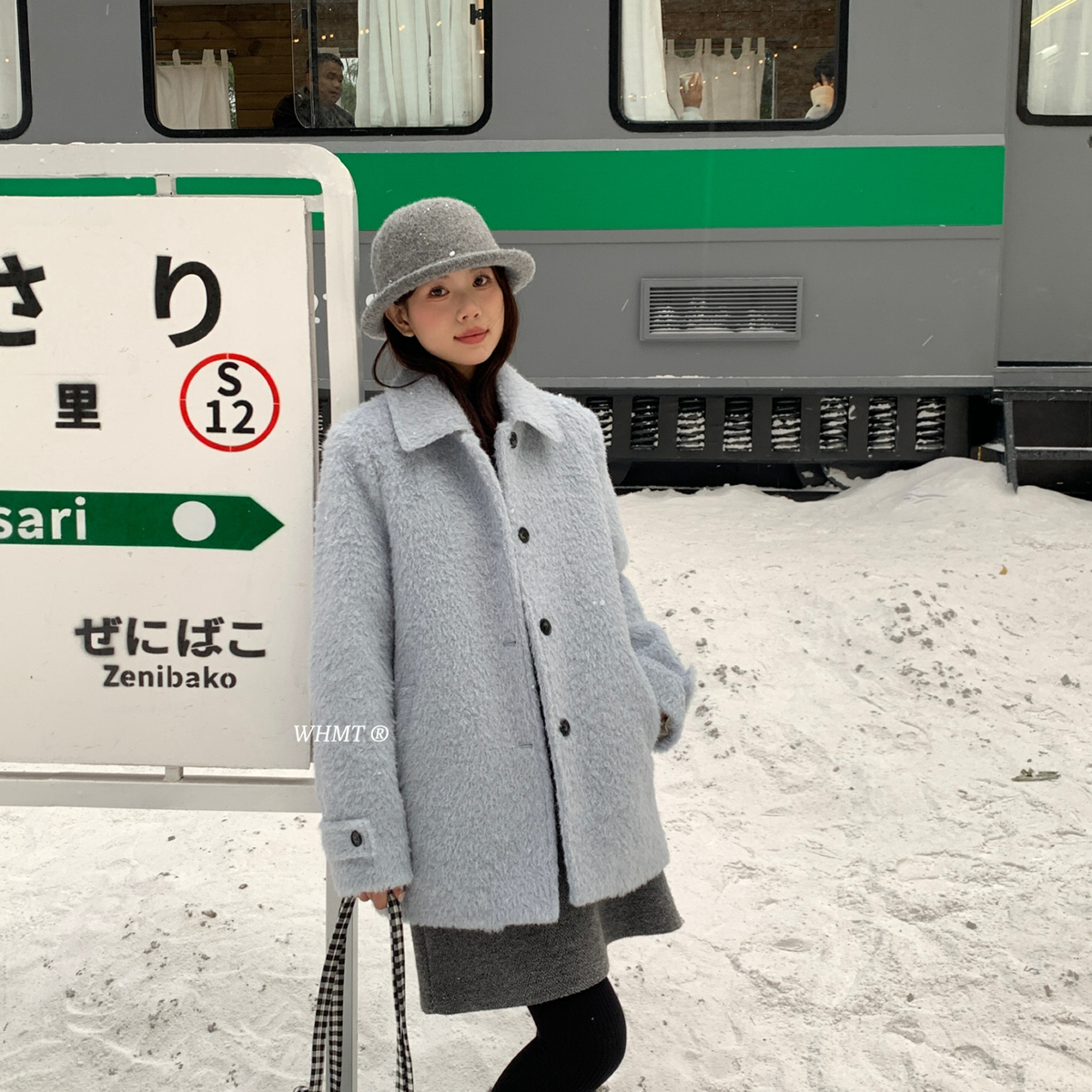 童心家韩代宽松翻领单排扣羊毛呢羽绒中长款大衣(含8羊毛)Q1999