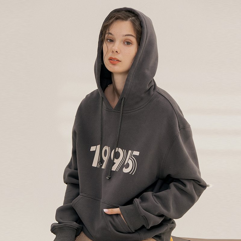 多色字母基础款连帽卫衣女