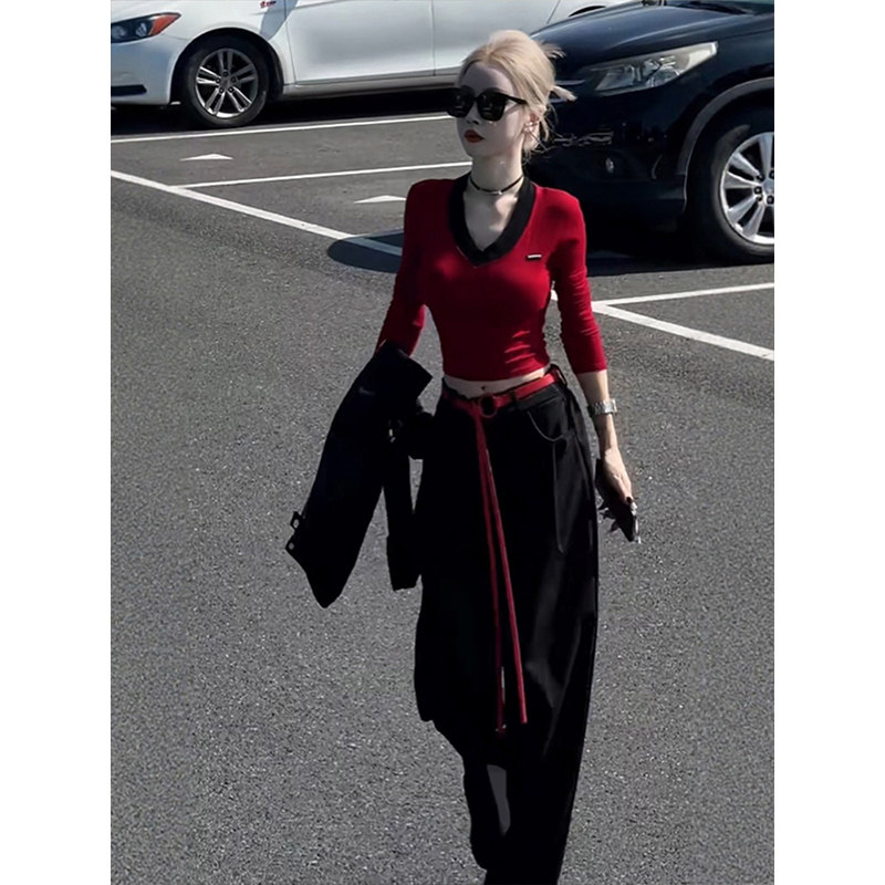 独特漂亮V领设计感内搭红色长袖t恤女2025新款春秋季chic掐腰上衣