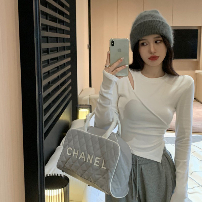 纯棉正肩白色长袖t恤女春秋不规则交叉抽褶修身收腰镂空短款上衣