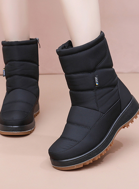 新款雪地靴棉鞋女冬加绒加厚中筒靴子防水防滑中老年妈妈软底棉鞋
