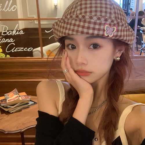 可爱蝴蝶甜美格纹设计一帽两戴