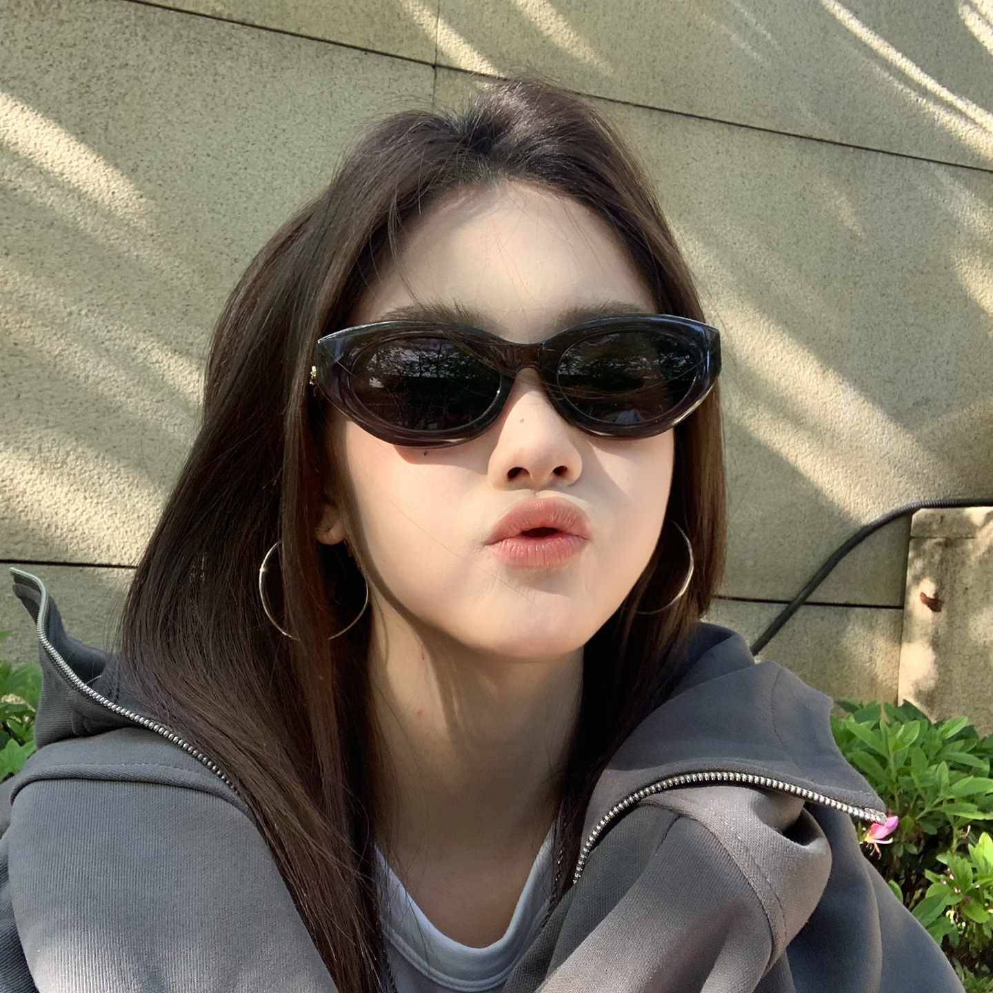 时尚冻咖色小猫眼显瘦偏光墨镜女