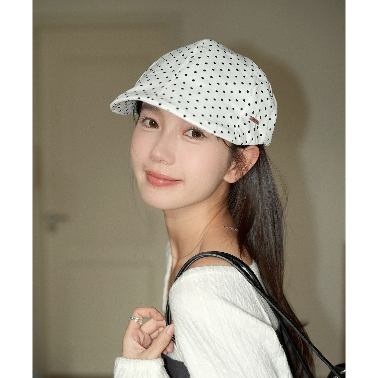 可爱波点前进帽女2026秋季新款大头围报童帽子女文艺显脸小画家帽